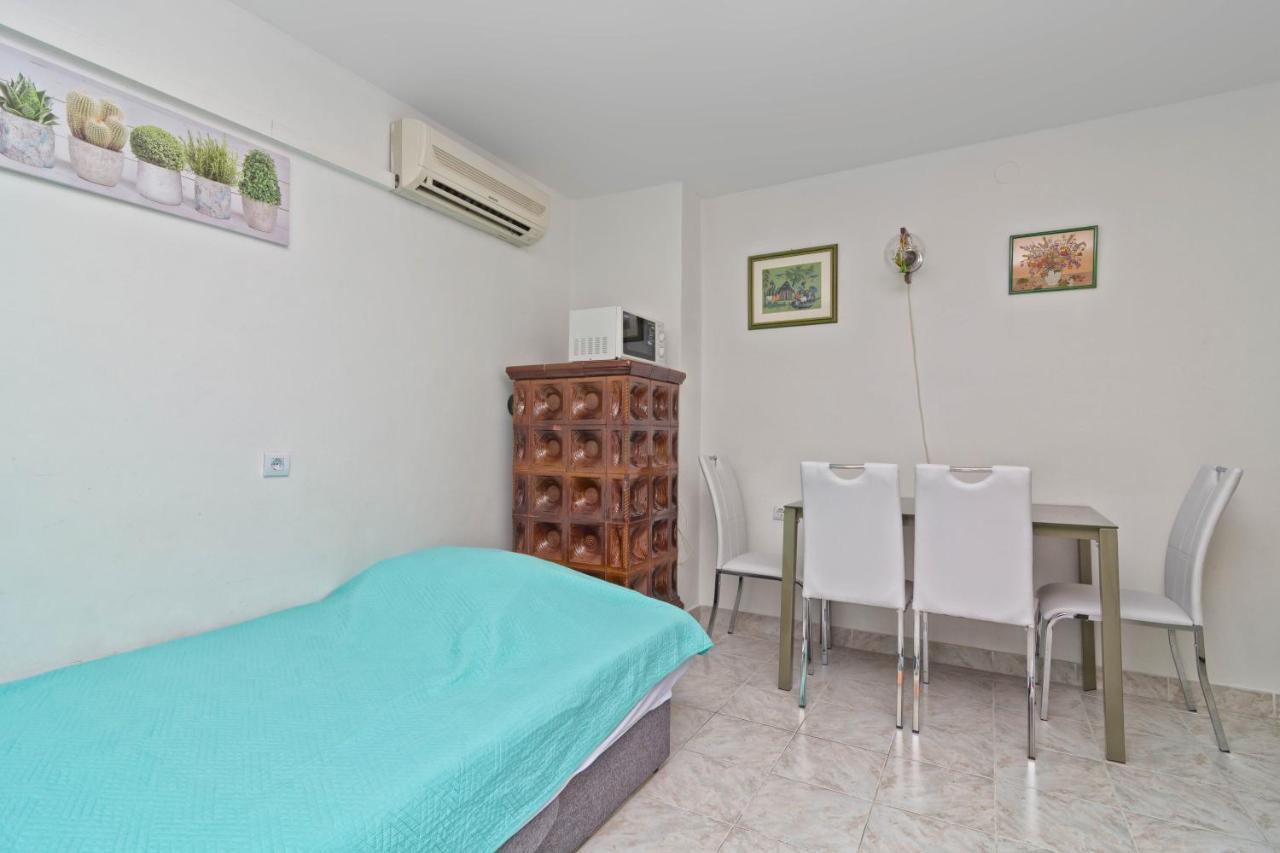 Cakic Apartmani Split Exterior photo